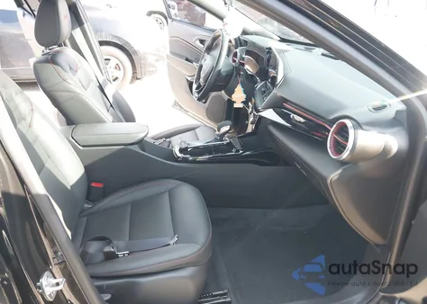 2024 Chevrolet Trax Fwd 2Rs из США, поврежденный, VIN KL77LJE23RC243798